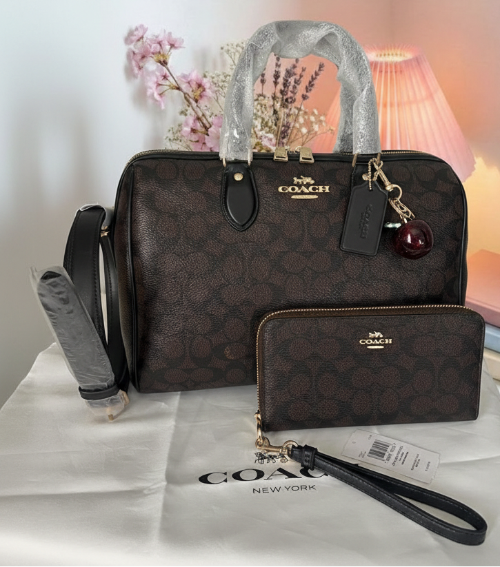 Coach Brown Bag Set - Cozy Background